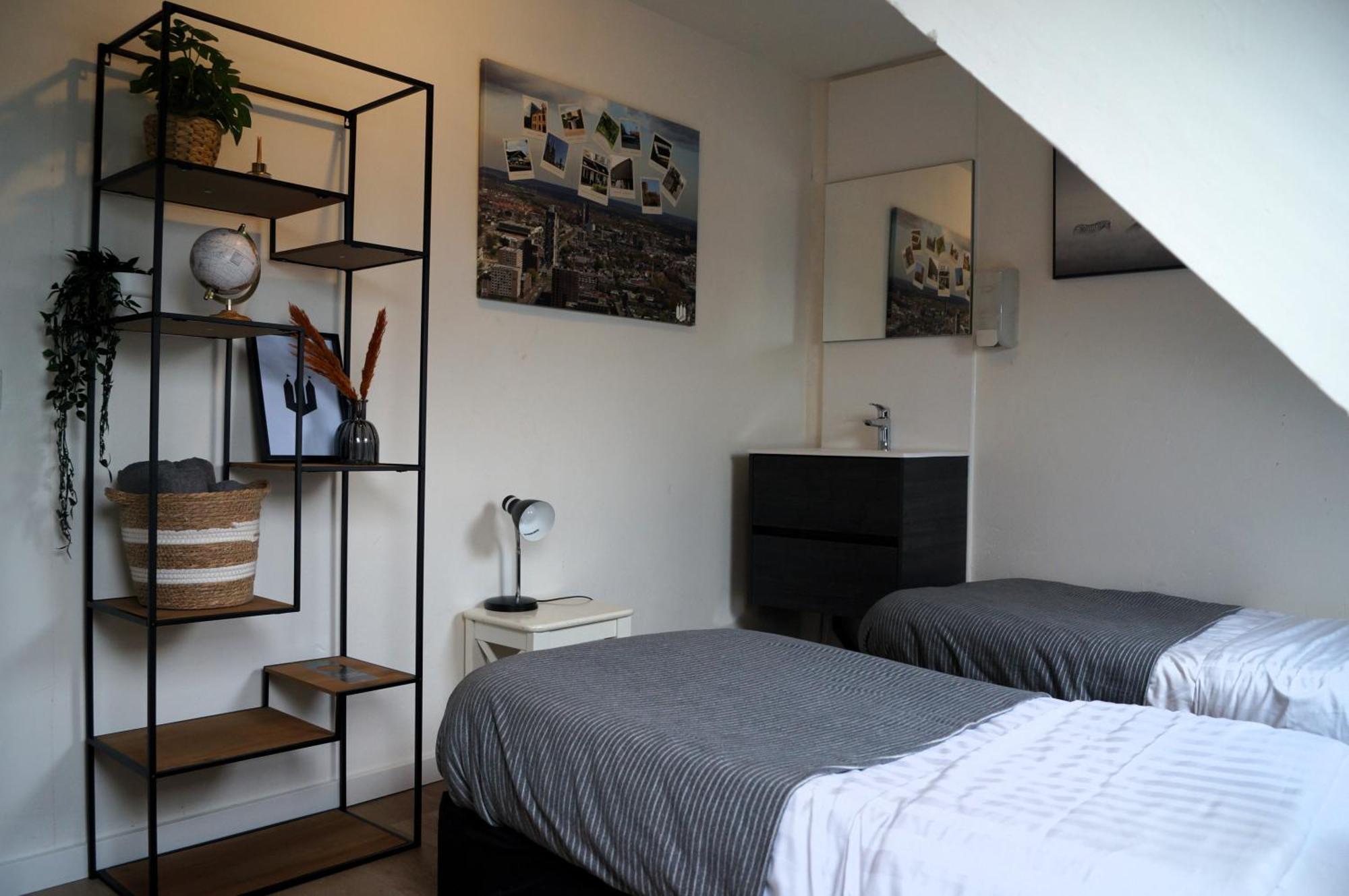 Herberg, Het Wapen Hostel *