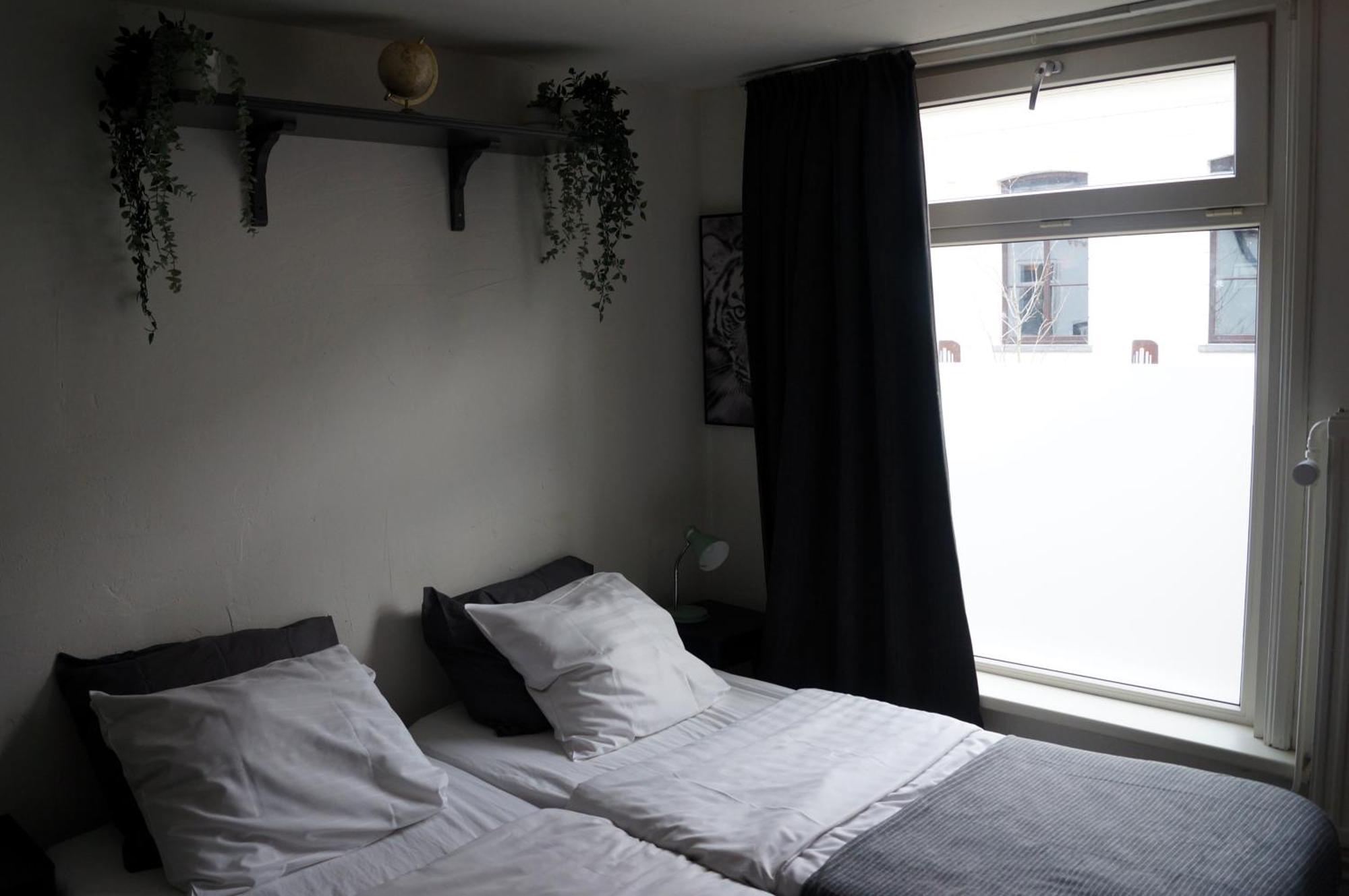 Herberg, Het Wapen Hostel *