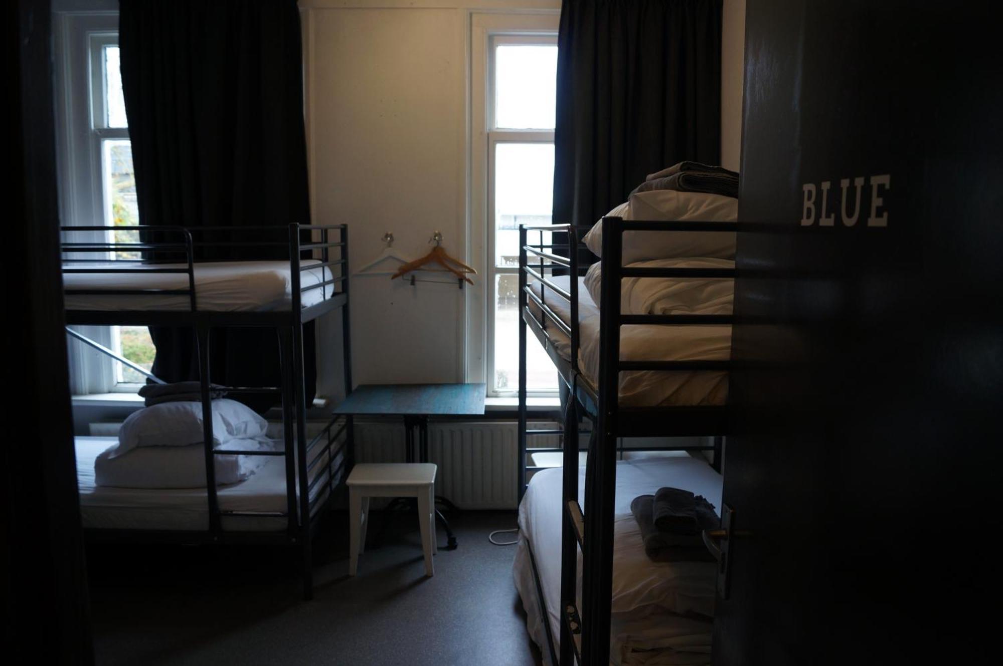 Hostel Herberg, Het Wapen Tilburg